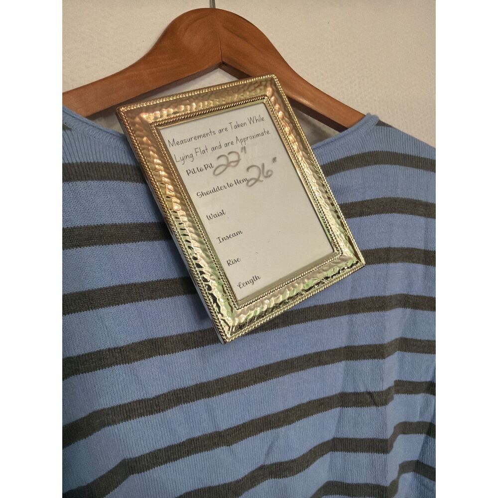 New York & Company XL Blue Gray Striped V Neck Sweater Sequin‎ Detail NWT - Picture 9 of 10